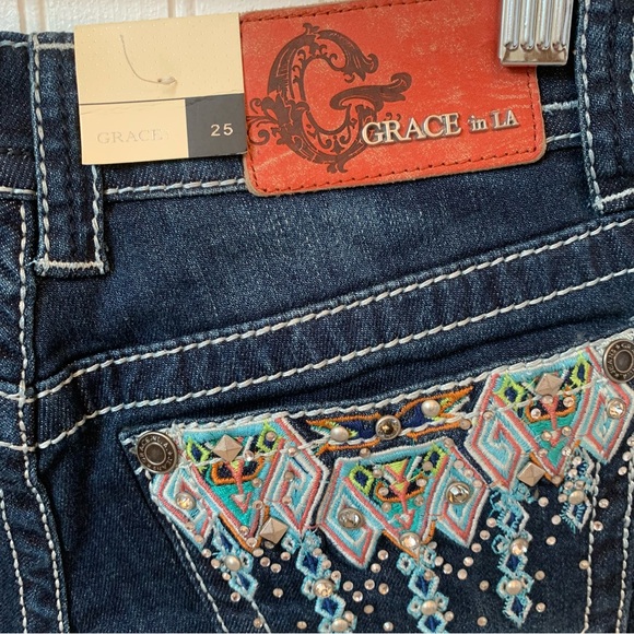 *NWT* Grace in LA Denim Shorts - Picture 8 of 10
